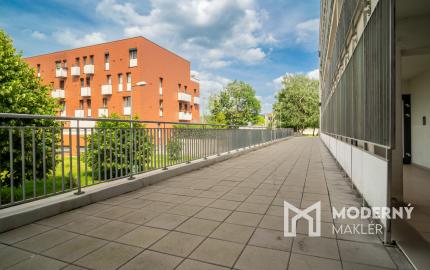 Na predaj slnečný 1-izbový byt v Záhorskej Bystrici