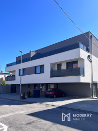 Na prenájom kompletne vybavený  2-izbový byt v Trenčíne