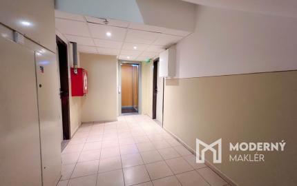 Na predaj 2-izbový byt s balkónom v Trenčíne - Juh I