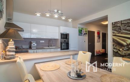 Na predaj 3-izbový byt v Senci na Slávičej ulici