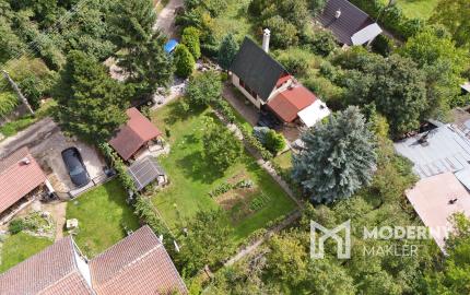 Na predaj celoročný záhradný dom v Čachticiach