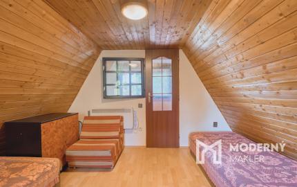 Na predaj celoročný záhradný dom v Čachticiach