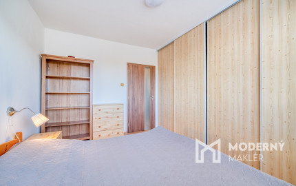 Na prenájom 4-izbový byt v Podunajských Biskupiciach