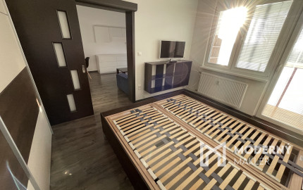 Na prenájom 2 izb. byt Bánovce n/B s loggiou