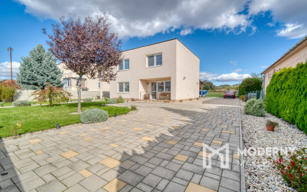 Na predaj 4-izbový rodinný dom v Zemianskych Sadoch