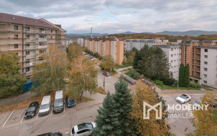 Na prenájom moderne zariadený 2-izbový byt s balkónom v Trenčíne