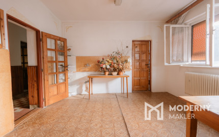 Na predaj investičný dom pri lyžiarskom vleku v Oščadnici