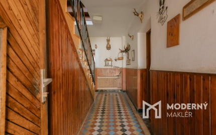 Na predaj investičný dom pri lyžiarskom vleku v Oščadnici