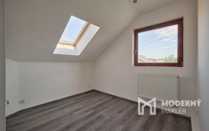 Na predaj čiastočne zariadený dom v Župčanoch