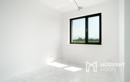 Na predaj skolaudovaný 4-izbový rodinný dom v obci Zohor