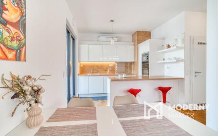 Na prenájom neštandardný 3-izbový byt Bratislava-Líščie Nivy