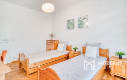 Na prenájom neštandardný 3-izbový byt Bratislava-Líščie Nivy