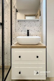 Na prenájom kompletne prerobený 2-izbový byt v Sučanoch