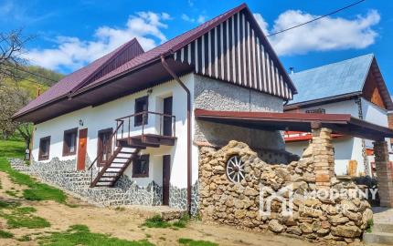 Opäť u nás !!! EXKLUZÍVNE  V PONUKE na predaj dobová chalúpka v Čiernej Lehote