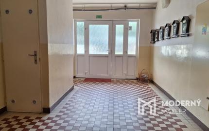 REZERVOVANÉ: Na predaj 2-izbový byt v Rybanoch