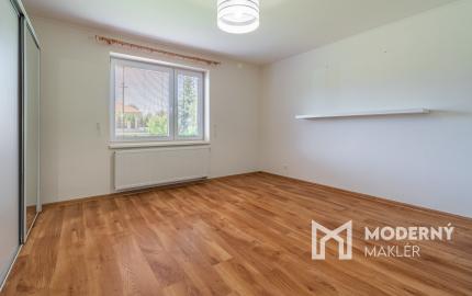 Na predaj zrekonštruovaný rodinný dom v Pate