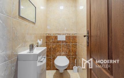 Na predaj zrekonštruovaný rodinný dom v Pate