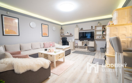 Na predaj rodinná vila v maďarskej obci Gyenesdiás