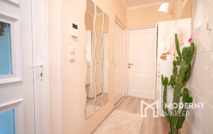 Na predaj rodinná vila v maďarskej obci Gyenesdiás