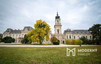 Na predaj rodinná vila v maďarskej obci Gyenesdiás