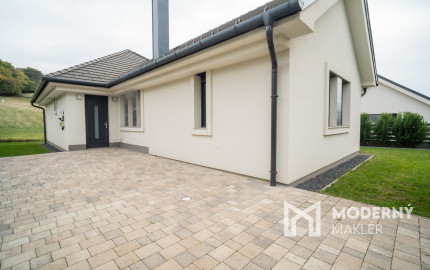 Na predaj moderná novostavba v lokalite Vonyarcvashegy