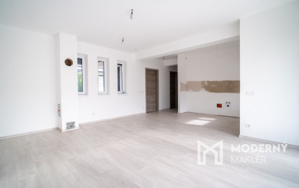 Na predaj moderná novostavba v lokalite Vonyarcvashegy