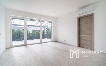 Na predaj moderná novostavba v lokalite Vonyarcvashegy