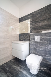 Na predaj moderná novostavba v lokalite Vonyarcvashegy