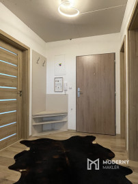 Na prenájom kompletne zariadený 2-izbový byt v obci Soblahov