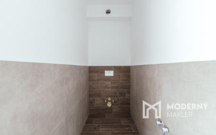 Na predaj skolaudovaný výnimočný 3-izbový byt v rodinnom dome vo Veľkom Orvišti