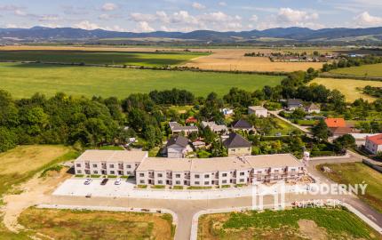 Na predaj skolaudovaný výnimočný 3-izbový byt v rodinnom dome vo Veľkom Orvišti