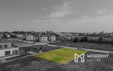 Na predaj nadštandardný stavebný pozemok vo vyhľadávanej lokalite Trnavy