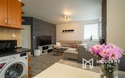 Na predaj 3-izbový byt v obci Trenčianske Stankovce