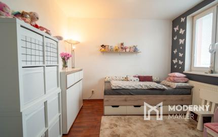 Na predaj 3-izbový byt v obci Trenčianske Stankovce