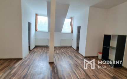 Na prenájom samostatná kancelária v centre Šamorína