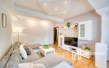 REZERVOVANÉ: Na predaj 2-izbový byt vo Veľkých Levároch