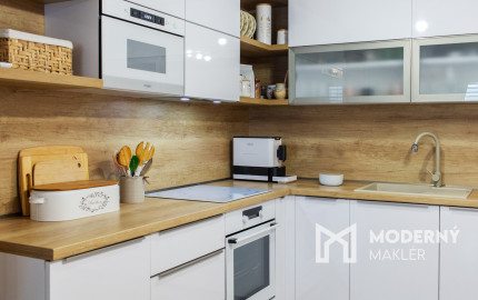 Na predaj priestranný 3-izbový byt na Liptovskej v Trenčíne