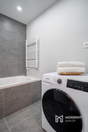 Na prenájom exkluzívny 2-izbový byt s výhľadom na Bratislavu v novej Klingerke