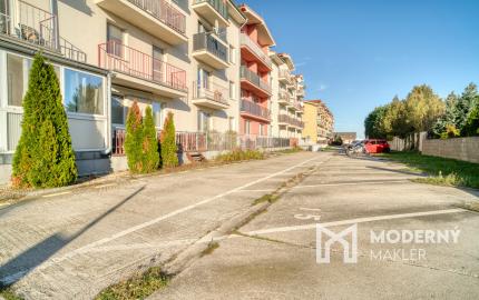 Na predaj priestranný 1-izbový byt v Miloslavove