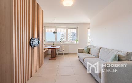 Na prenájom 2-izbový byt v centre Šamorína