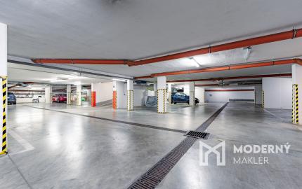 Na prenájom 2-izbový byt v centre Šamorína