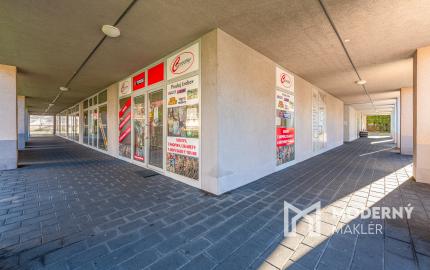 Na prenájom 2-izbový byt v centre Šamorína