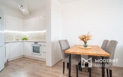 Na prenájom slnečný 3-izbový byt v Malackách