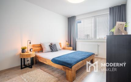 Na prenájom slnečný 3-izbový byt v Malackách