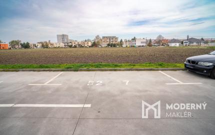 Na prenájom slnečný 3-izbový byt v Malackách