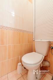 Na predaj čiastočne zariadená garsónka v Seredi