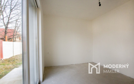 Na predaj rekreačná chata s pozemkom v obci Blahová