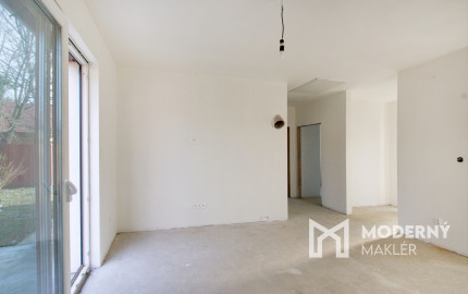 Na predaj rekreačná chata s pozemkom v obci Blahová