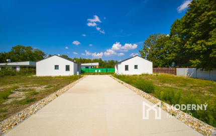 Na predaj rekreačná chata s pozemkom v obci Blahová