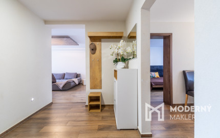 Na predaj zrekonštruovaný a zariadený 3-izbový byt v Trenčíne